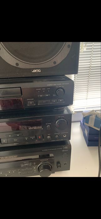 SONY уредба (CD, усилвател и касета) + JAMO тонколони