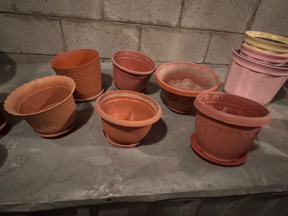 Горшки для цветов