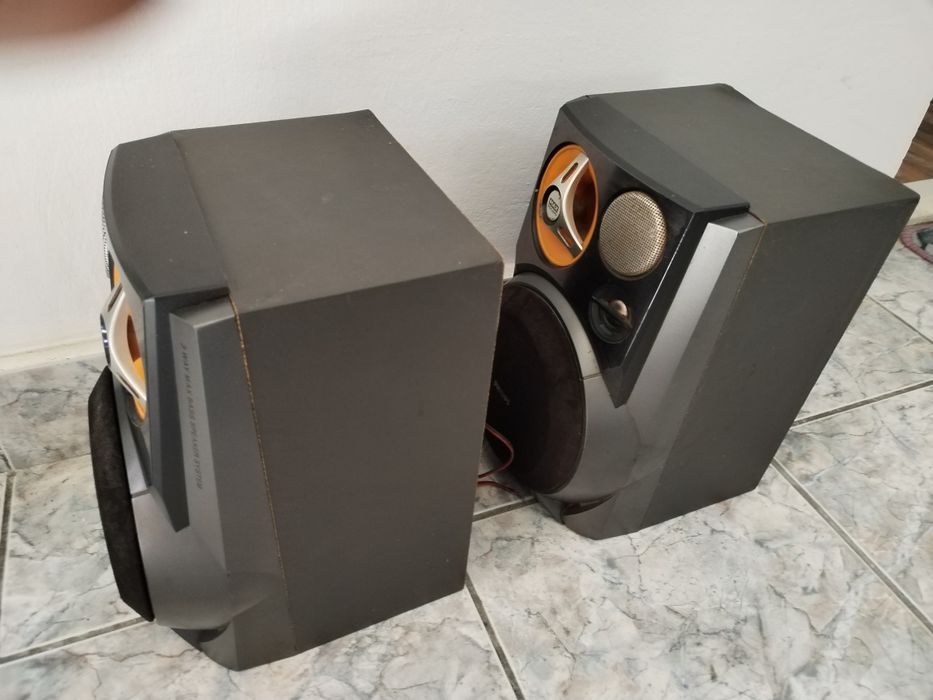 Boxe Philips Max 3 căi și bass reflex