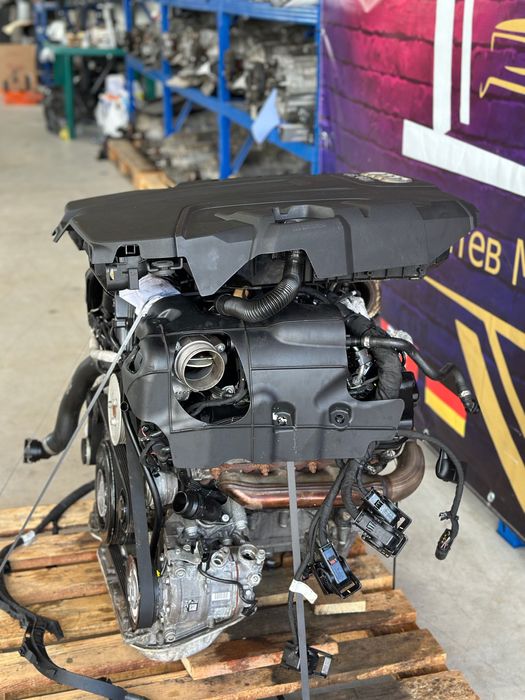 Audi Q7 Двигател  CRT 272PS на Части