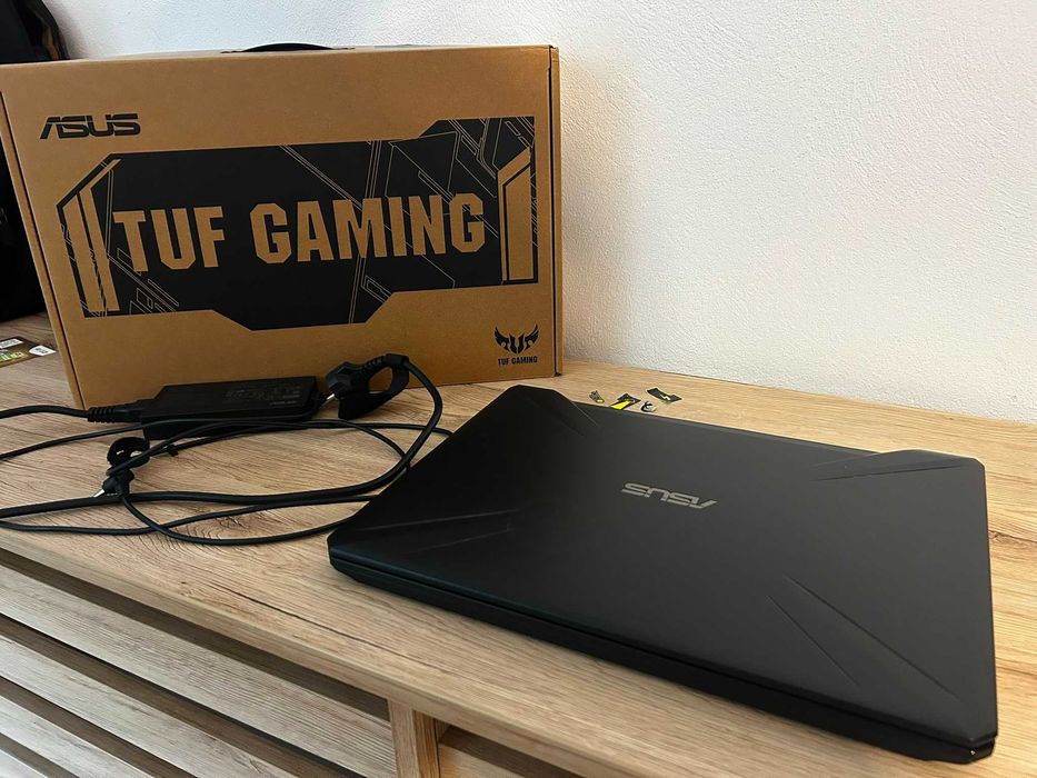Laptop Gaming ASUS TUF FX505DT | Upgrade 32GB RAM Kingston Fury | Windows 11 gata de configurat |Ryzen 7|GTX 1650|Ecran 144Hz|Cutie + RAM 8GB original
