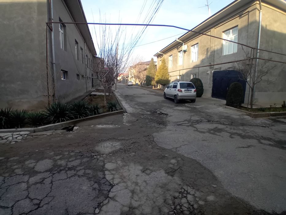 Yunsobod zenit hasanboyda uchaska sotiladi