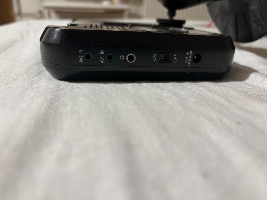 Vand sau schimb tv auto