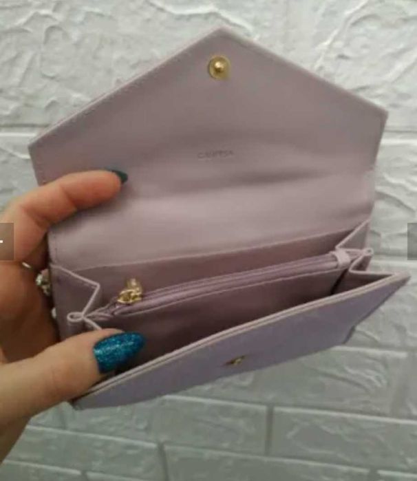 Дамски портмонета