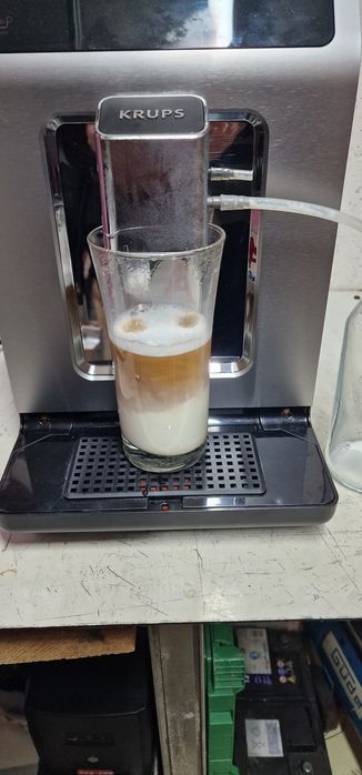 Vand Expresor Krups Capucino automatic