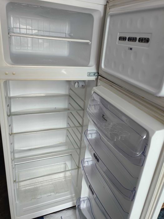 Хладилник Уирпул