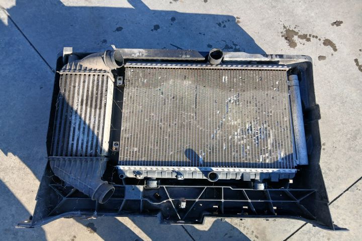 Trager / Calandru 2.0 D RHR 2.0 D RHR Citroen C8 prima generatie