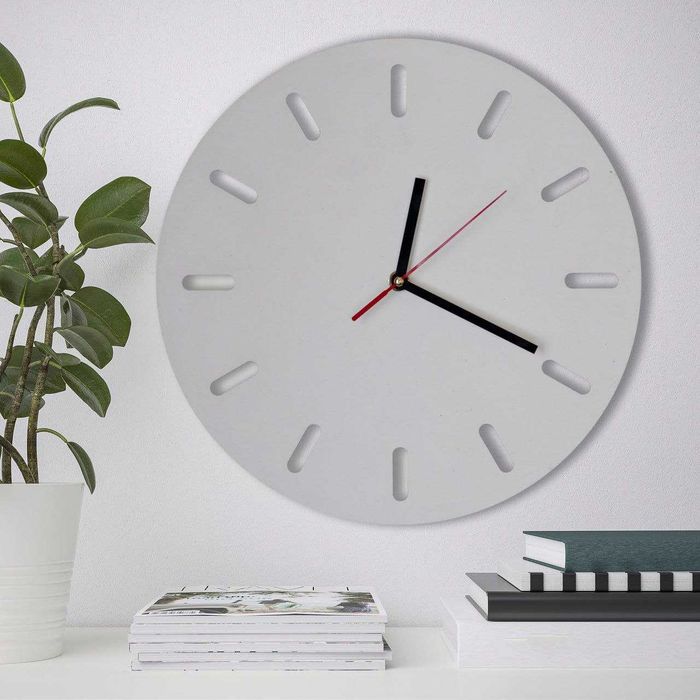 Настенные дизайнерские часы ручной работы 32 см.