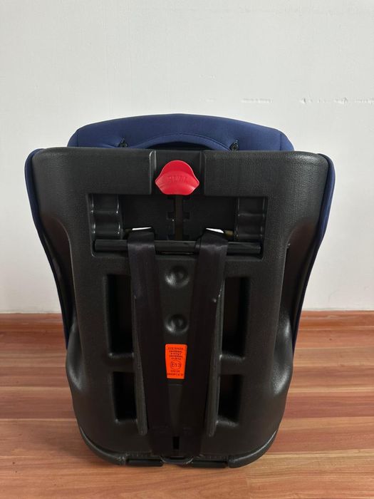 Детское авто кресло