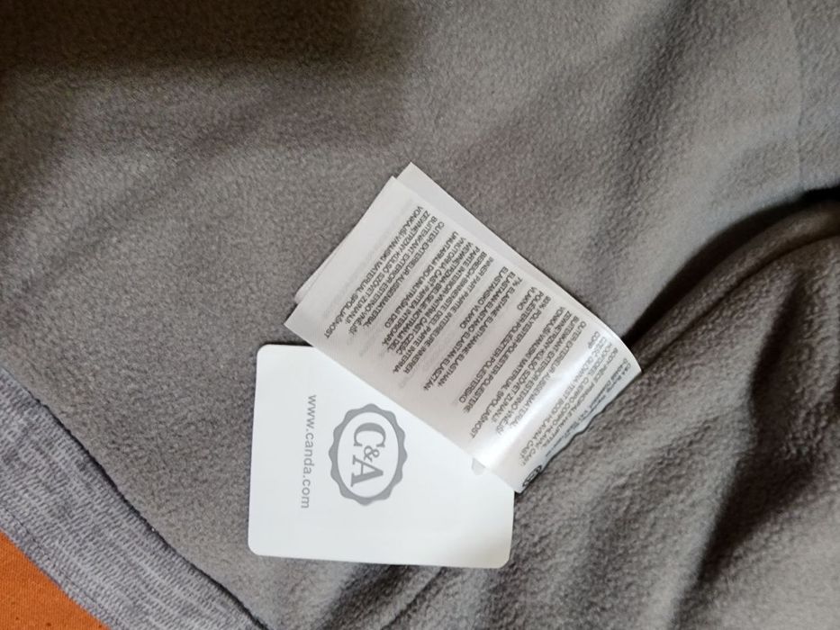 куртка C&A на 104 см или 4 года.