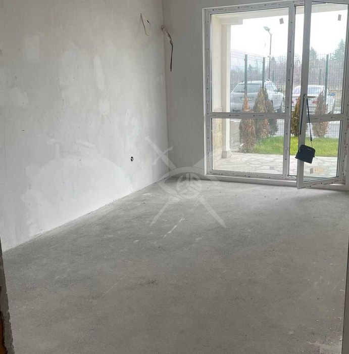 Продава се Двустаен апартамент в Бургас, Сарафово - 80 кв.м за 1313 €/кв.м - Снимка #2