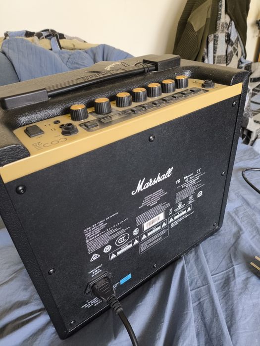 Yamaha pac 012 + Marshall Code 25 . Утеплённый чехол, тюнер, шнур.