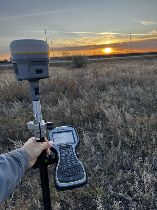 Геодезист, геодезия, топосъемка, вынос границ, разбивка, исполнительны