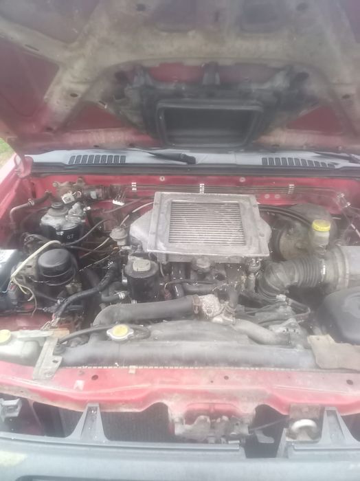 Nissan  Navara radiat , se vinde pentru piese