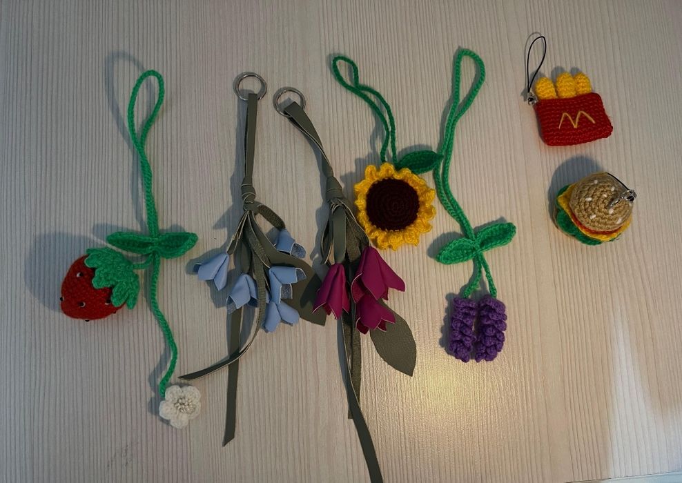 Брелки брелок вязанный ручная работа