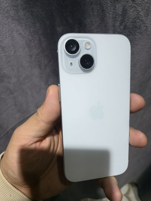 Iphone 15 128гб.