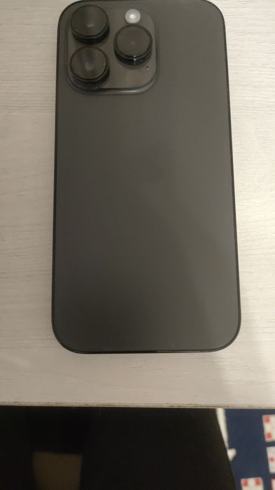 Айфон продаётса 14промакс