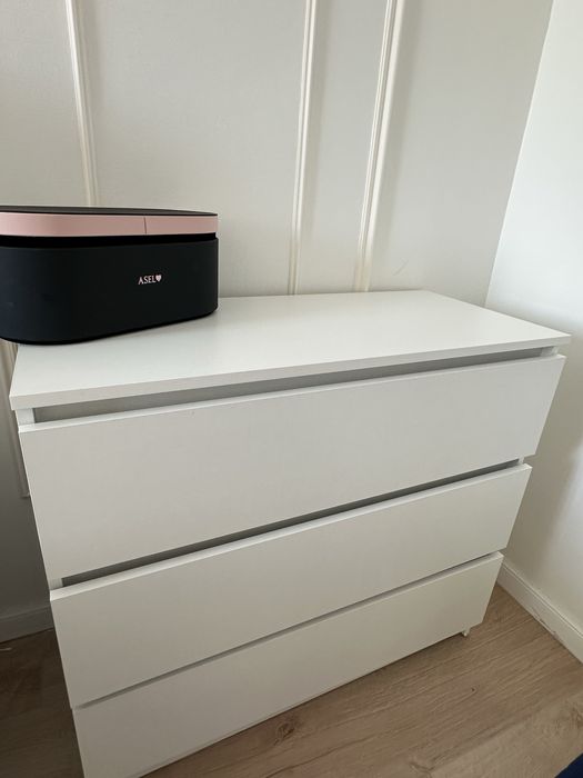 Продается комод в хорошем состоянии. Вместительный, аккуратный.