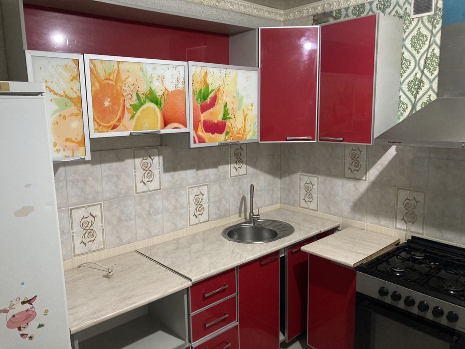 Продам кухонный шкаф, гарнитур.