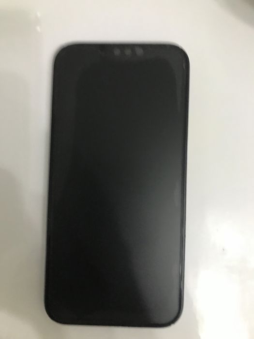 Продам  apple wath se и айфон 13