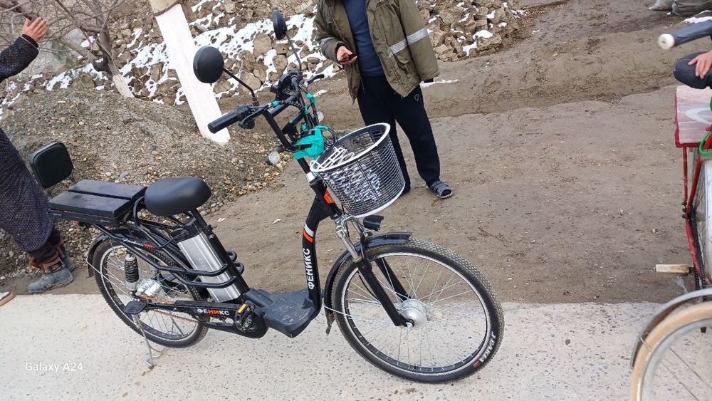 Eliktiromobilcha sotiladi holati yangi