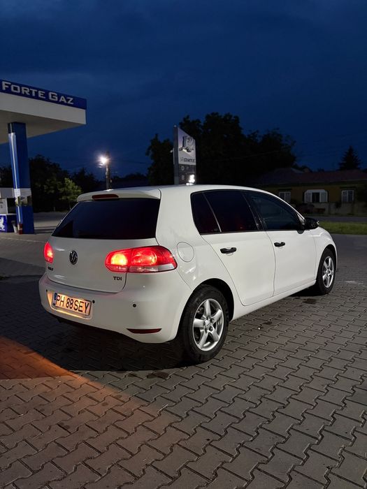 VOLKSWAGEN Golf 2011 — imagine 2