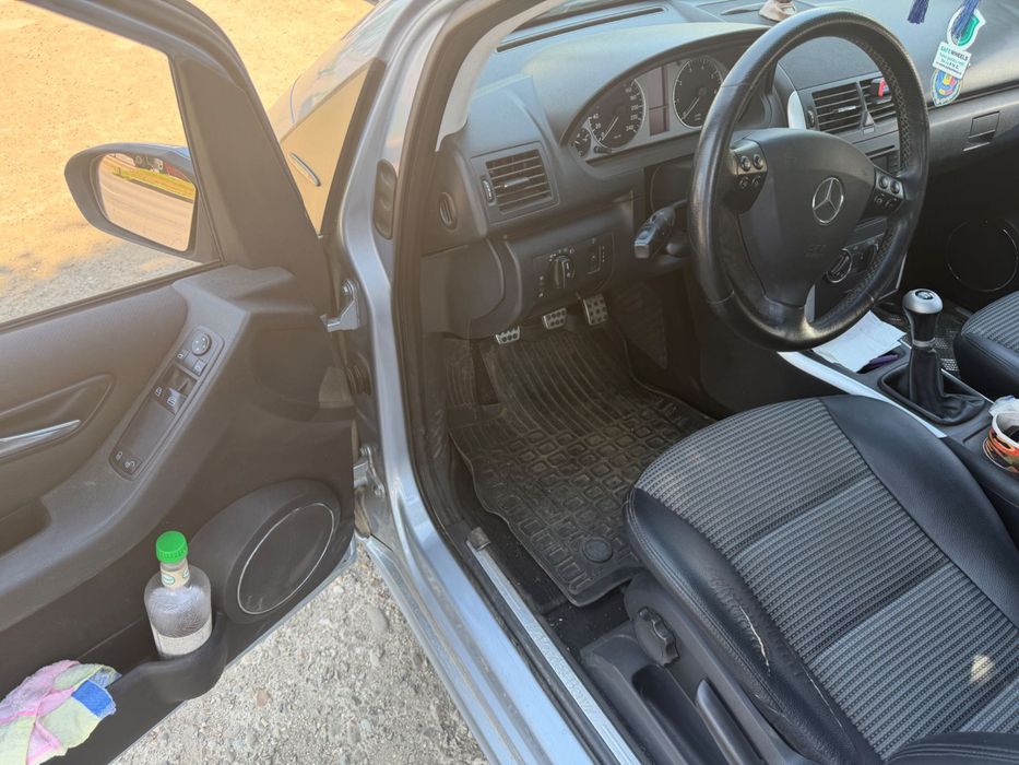 MERCEDES-BENZ A-Class 2009 — imagine 4