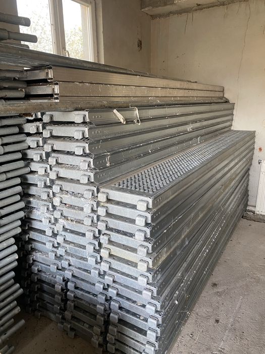 Schela layher zincata