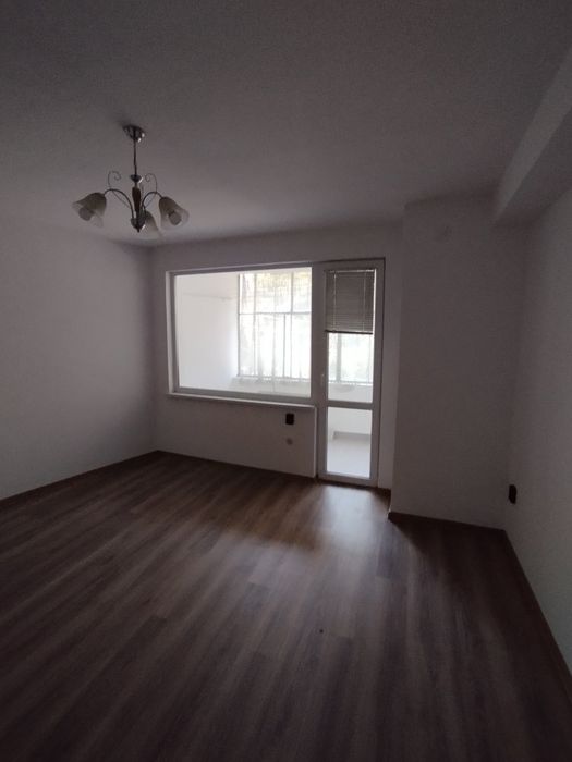 Продава се Етаж от къща в Велико Търново, Стара част - 72 кв.м за 2292 €/кв.м - Снимка #2