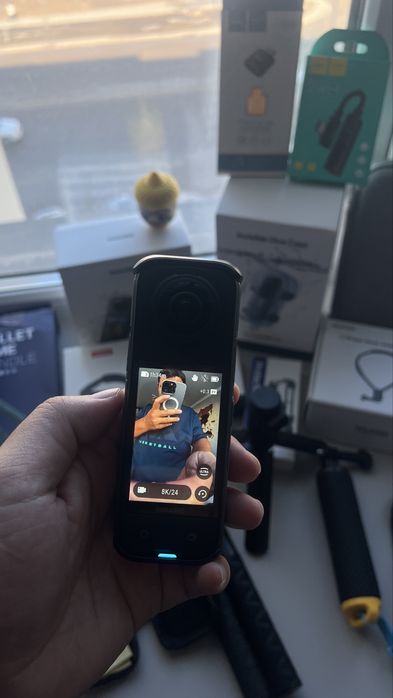 Insta360 x4 полный комплект