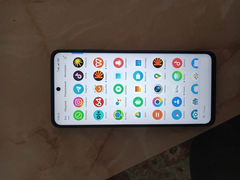 Продам poco x3 pro 8/256 в хорошем состоянии