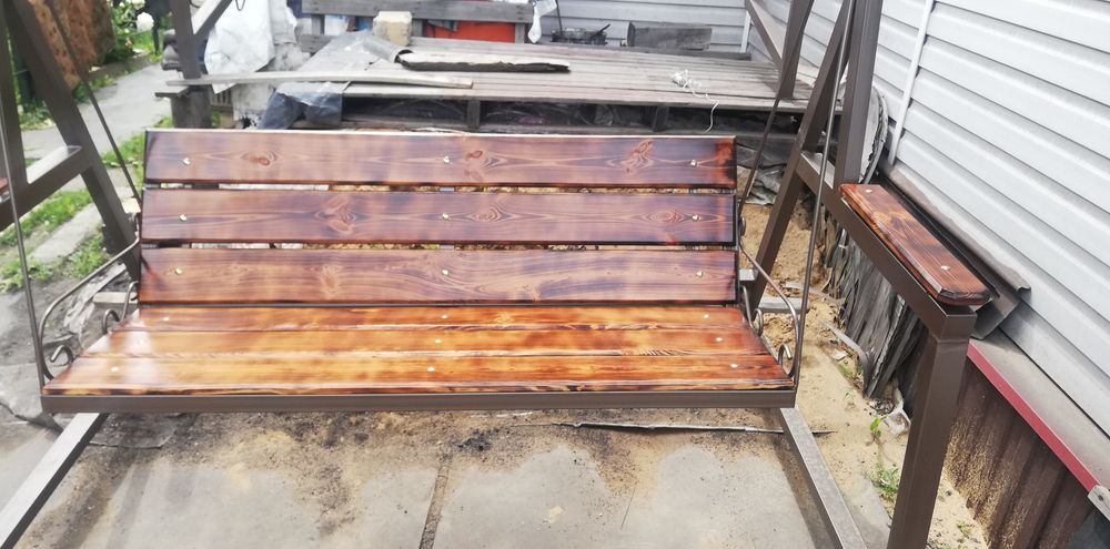 Продам качелю садовую.