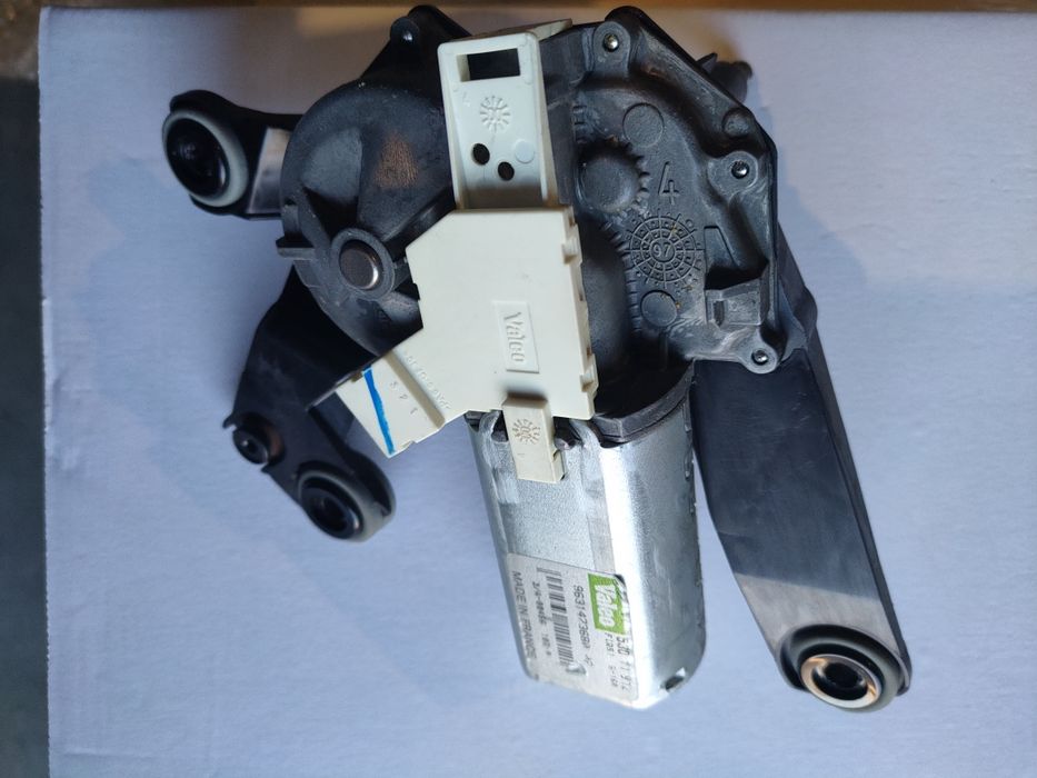 Valeo моторче за задна чистачка