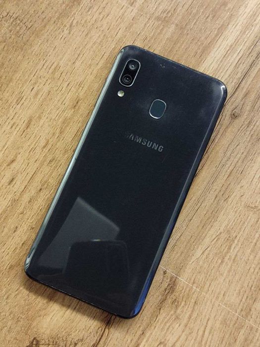 Samsung A30 (Taiwan)