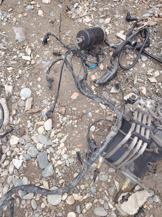 Запчасти на авто