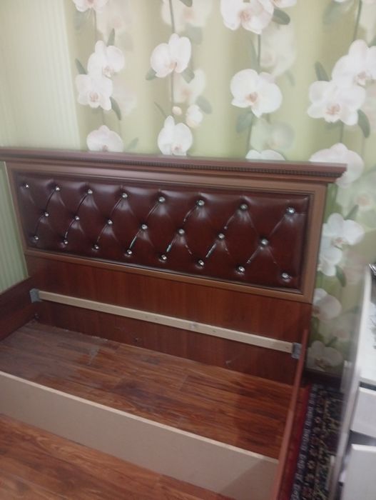 Спалний гарнитур