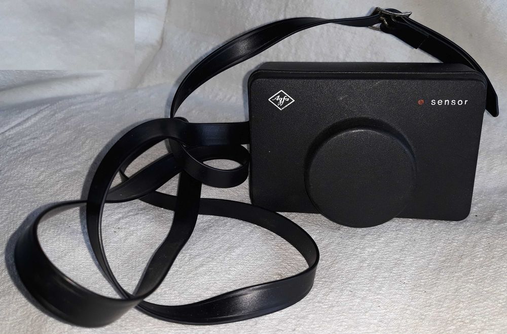 Камера Agfamatic 200 Sensor. 1972