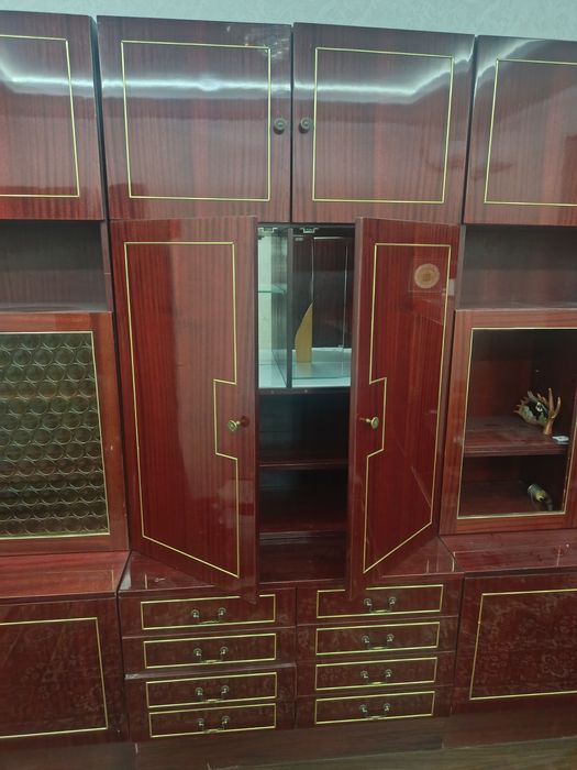 Стенка ,производство Румыния