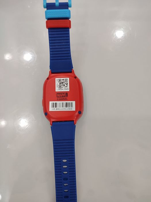 Часы-телефон GPS