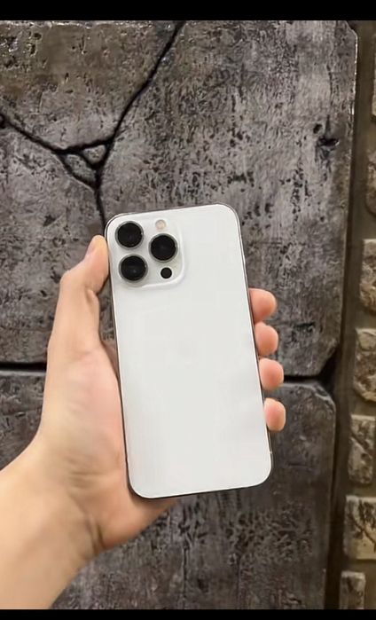 Продам iPhone 13 про
