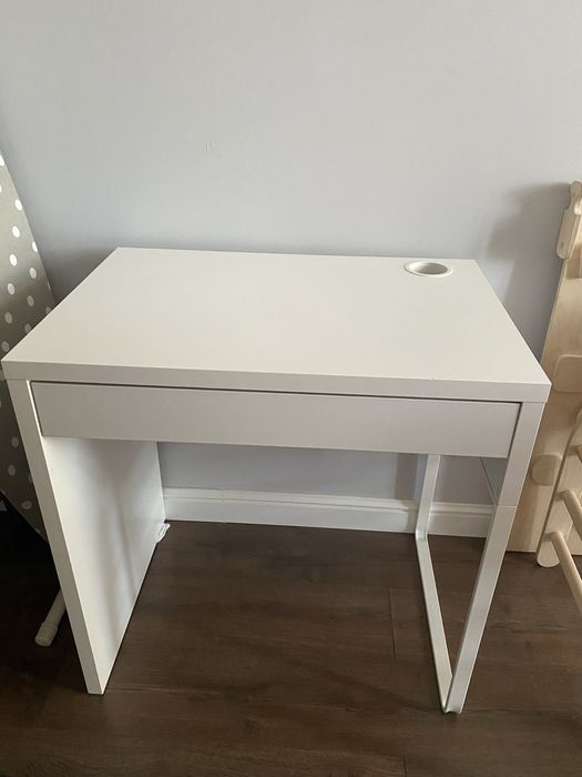 Продам стол рабочий Ikea