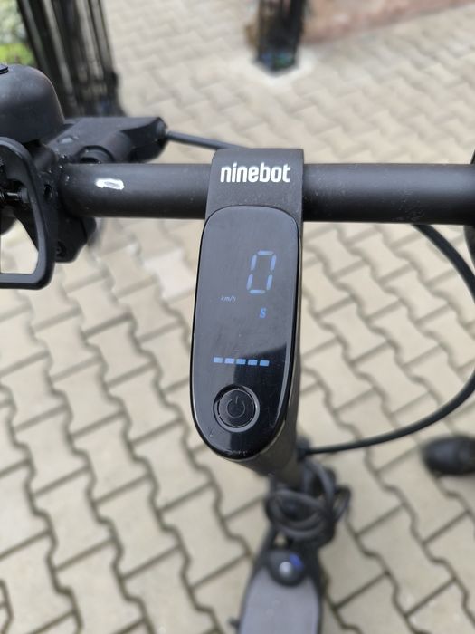 Scooter electric de la ninebot