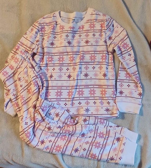 Детска пижама - 104 размер