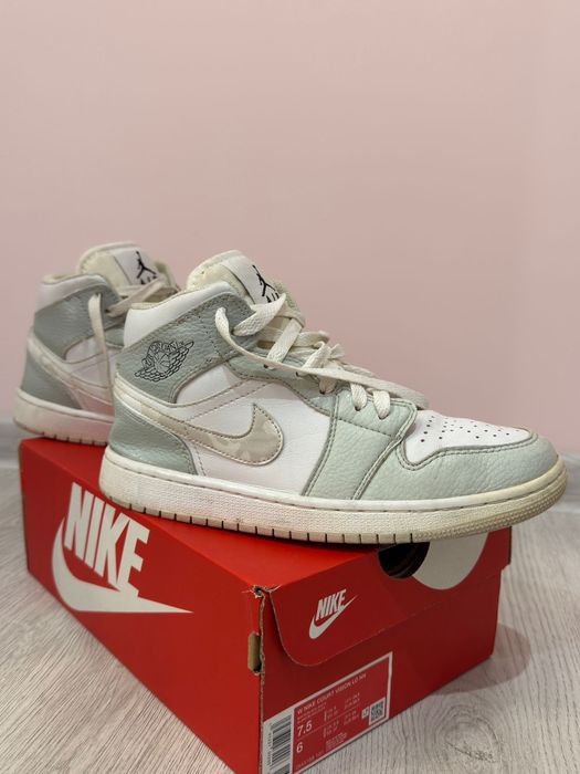 Nike air jordan 1 camo mid