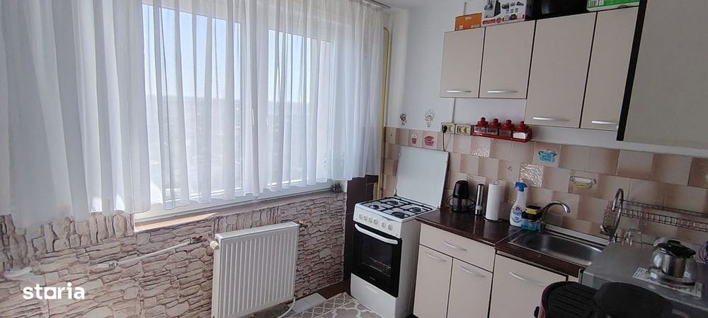 Apartament 2 camere bloc cu lift nou