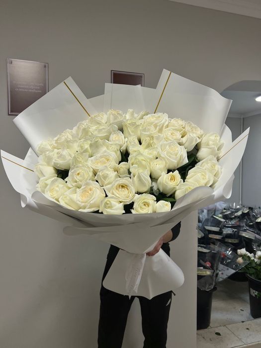 51 роза всего 17000тг!