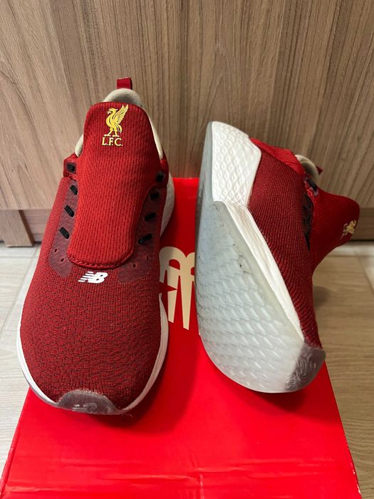 New Balance LIVERPOOL fresh foam lazr v2 LFC мъжки маратонки номер 42