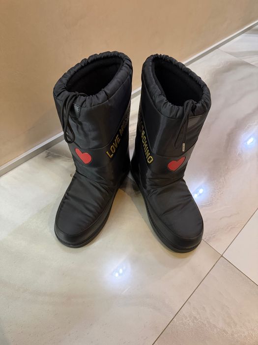 Апрески love moschino