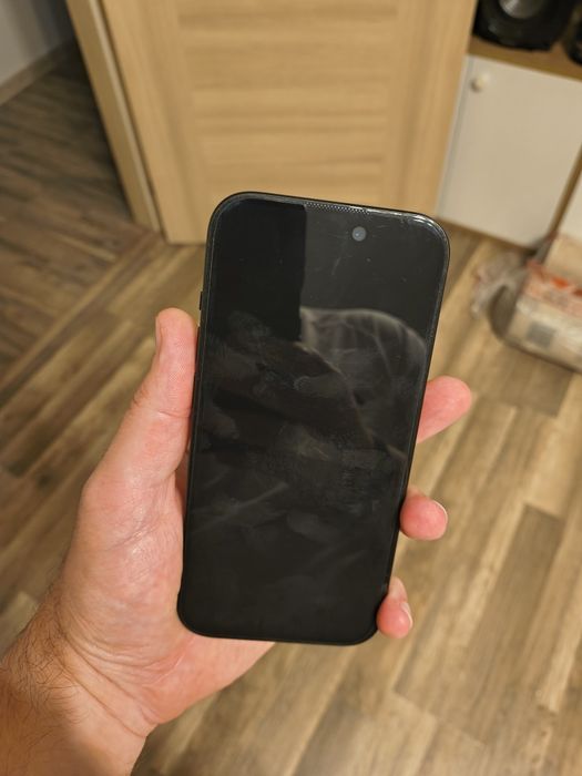 Смартфон iPhone 15 128GB
