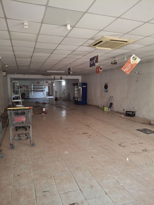 Casa sau spatiu comercial Siria la soseaua principala in centru